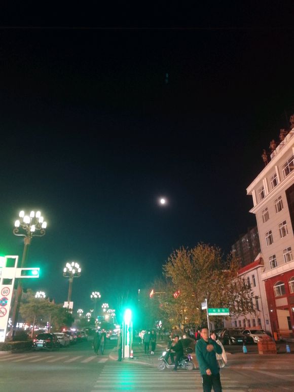 又到双11了，来个一见钟情的吧，我太难了！