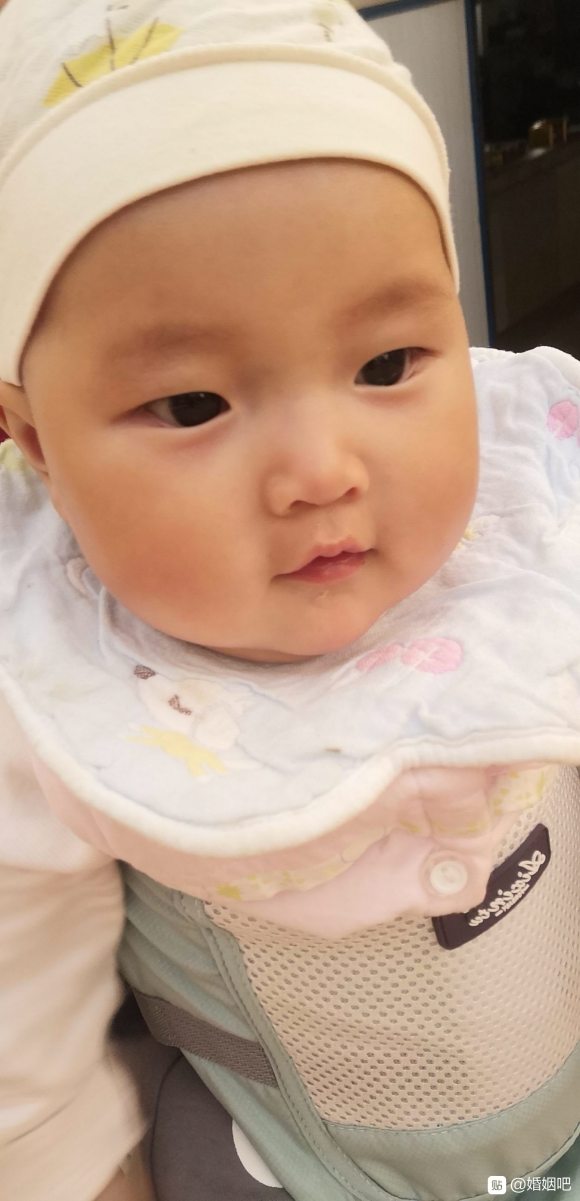 我自己一个人带娃儿，我婆婆还要说我带的不好