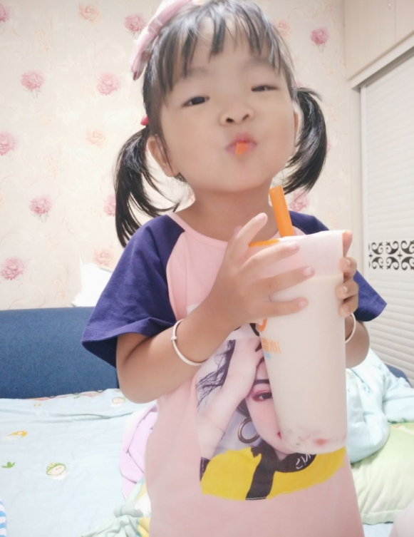 给老大安排上秋天的奶茶